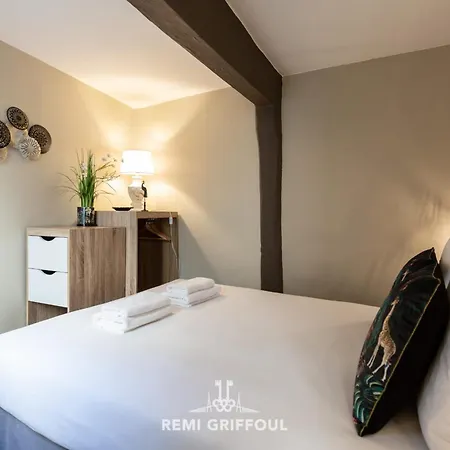 Emeraude Cozy Nest 3 Heart Of Historic District 2 Guests Apartament Honfleur