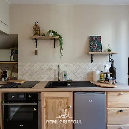 Apartament Emeraude Cozy Nest 3 Heart Of Historic District 2 Guests Honfleur