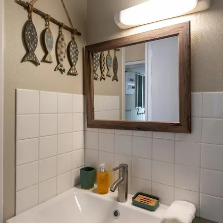 Emeraude Cozy Nest 3 Heart Of Historic District 2 Guests *