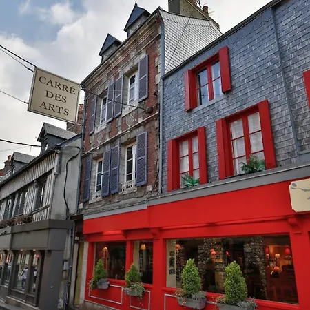 Апартаменты Emeraude Cozy Nest 3 Heart Of Historic District 2 Guests