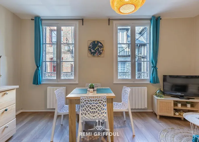 Emeraude Cozy Nest 3 Heart Of Historic District 2 Guests Lejlighed