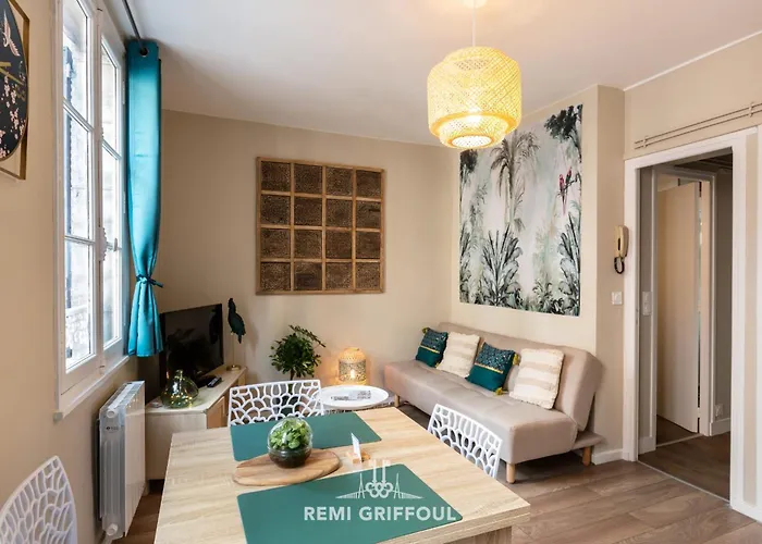 Emeraude Cozy Nest 3 Heart Of Historic District 2 Guests Lejlighed